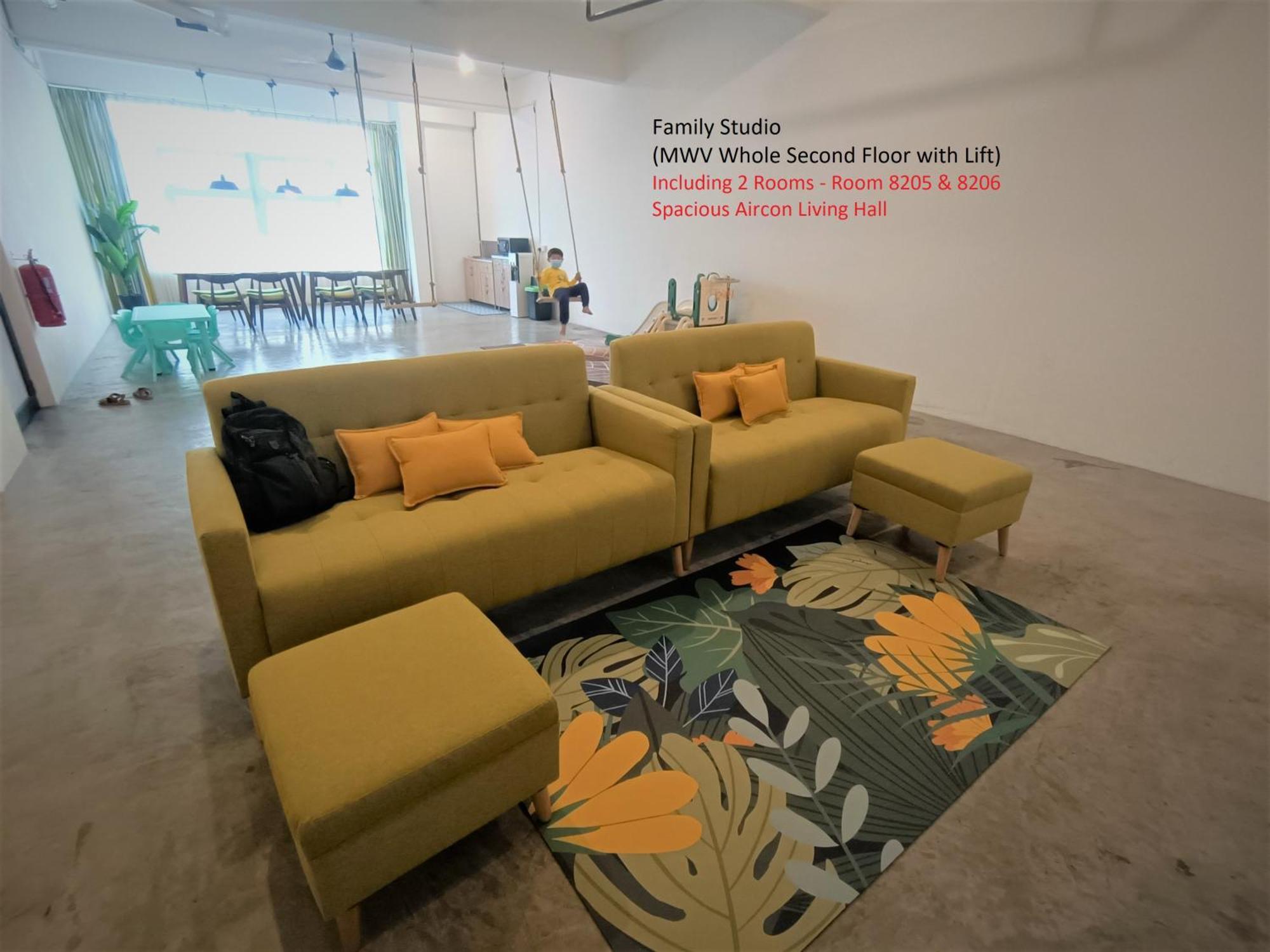 Mwv Family Suite Room Muar Exteriér fotografie