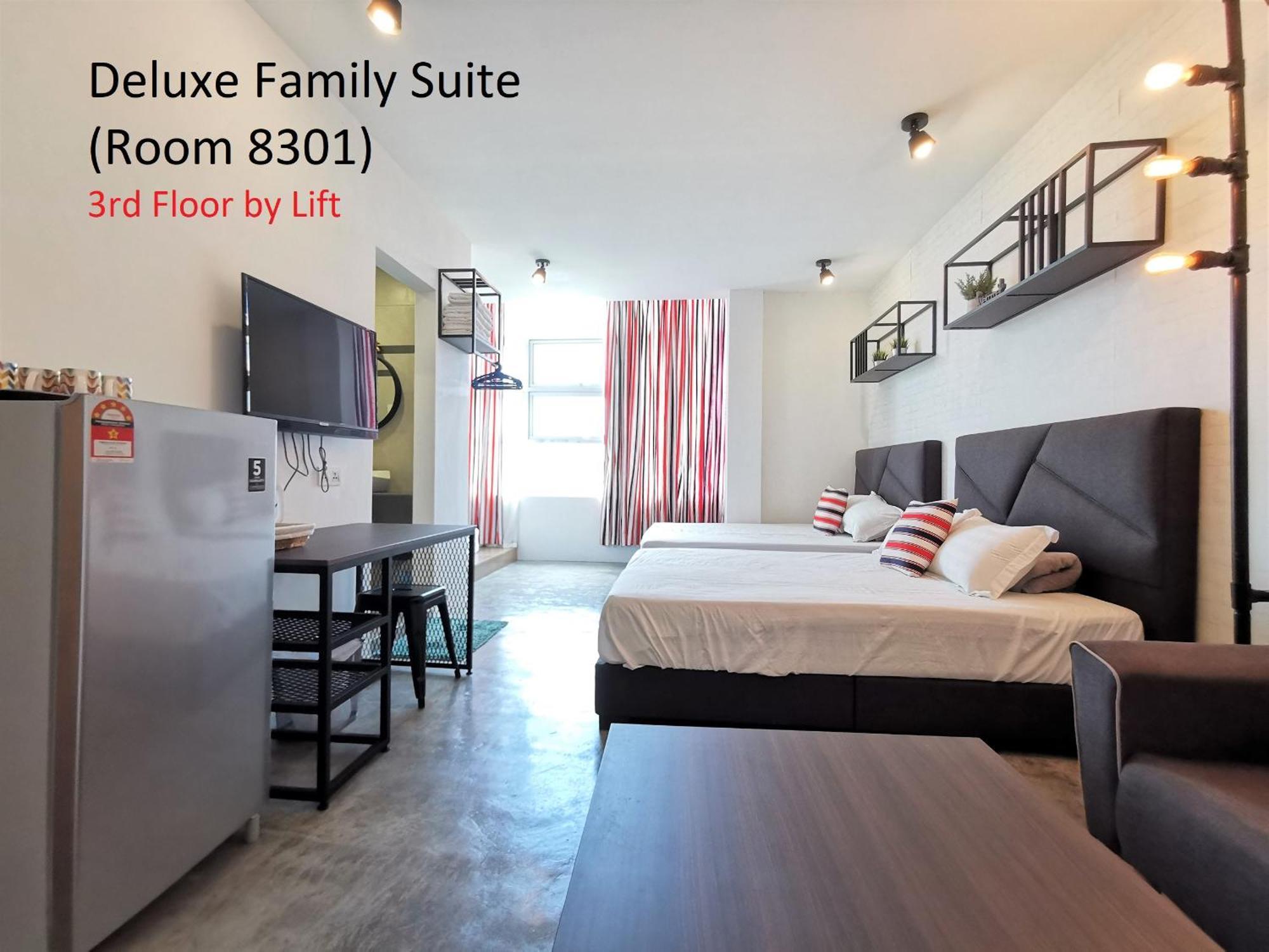 Mwv Family Suite Room Muar Exteriér fotografie