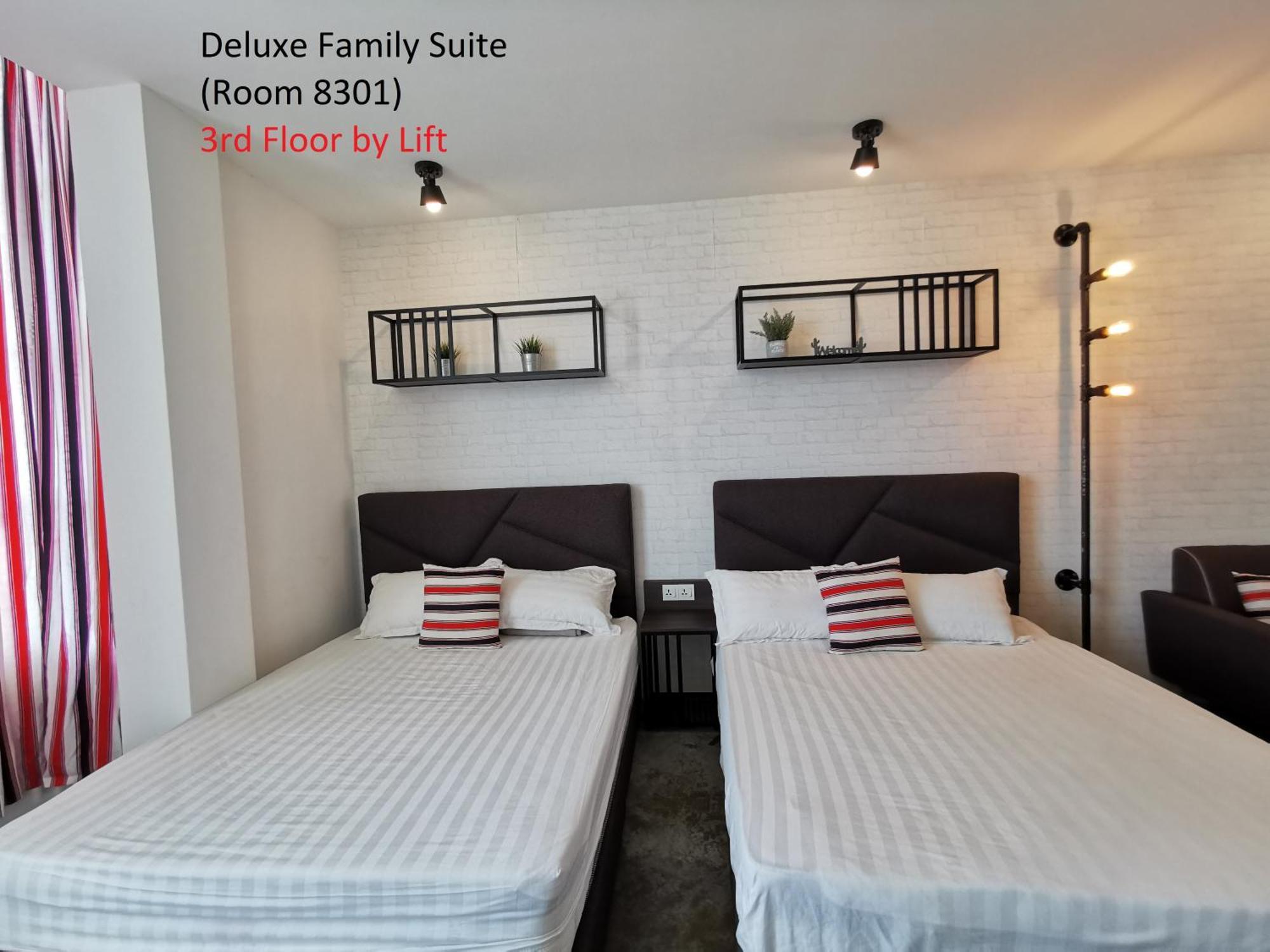 Mwv Family Suite Room Muar Exteriér fotografie