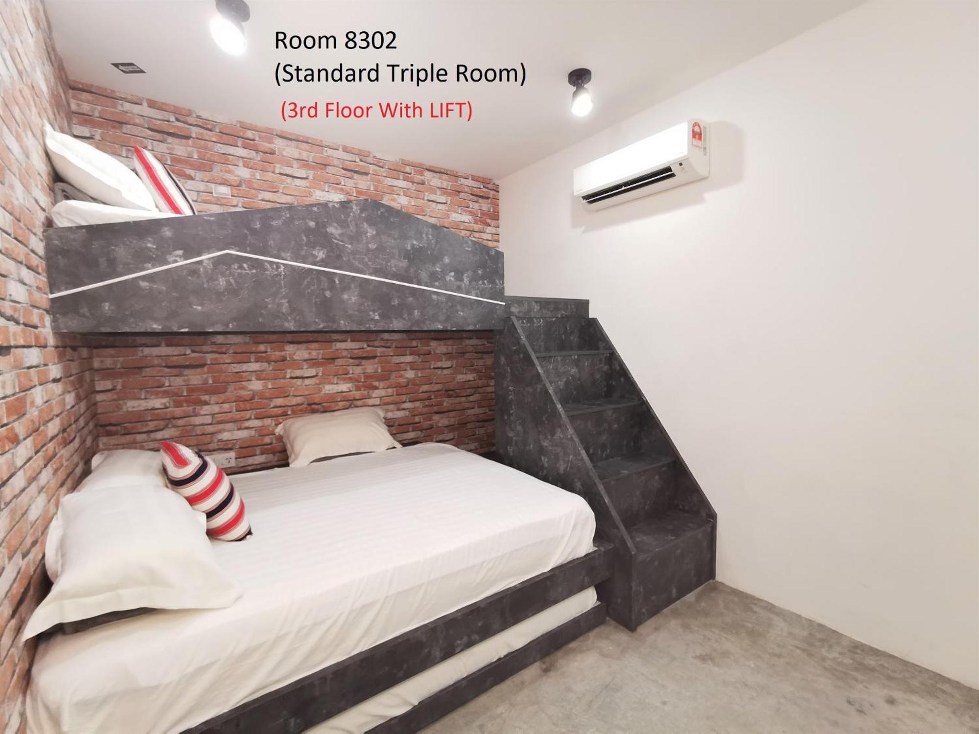 Mwv Family Suite Room Muar Exteriér fotografie
